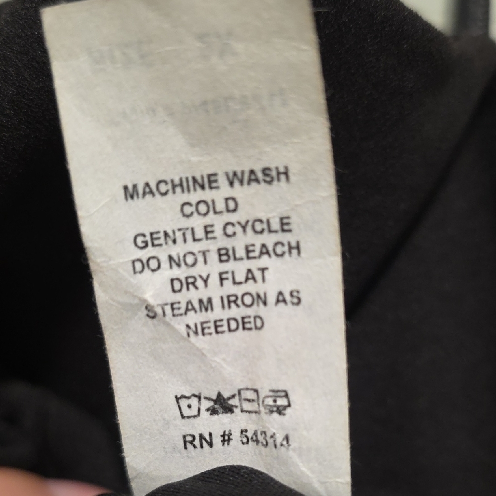 Windsor Black Off-Shoulder Strapless Gown - Picture 6 of 6